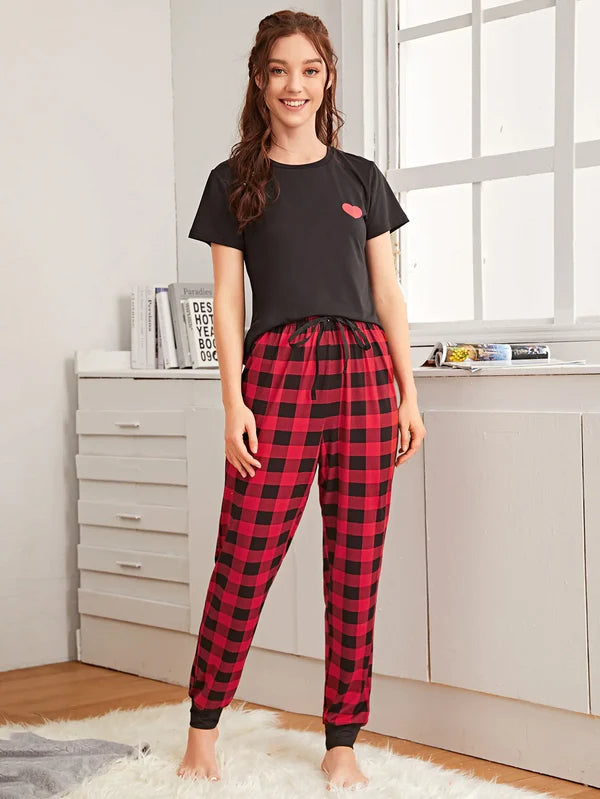Chekered Heart Printed Night Suit