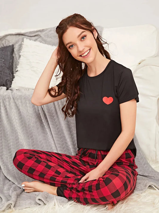 Chekered Heart Printed Night Suit